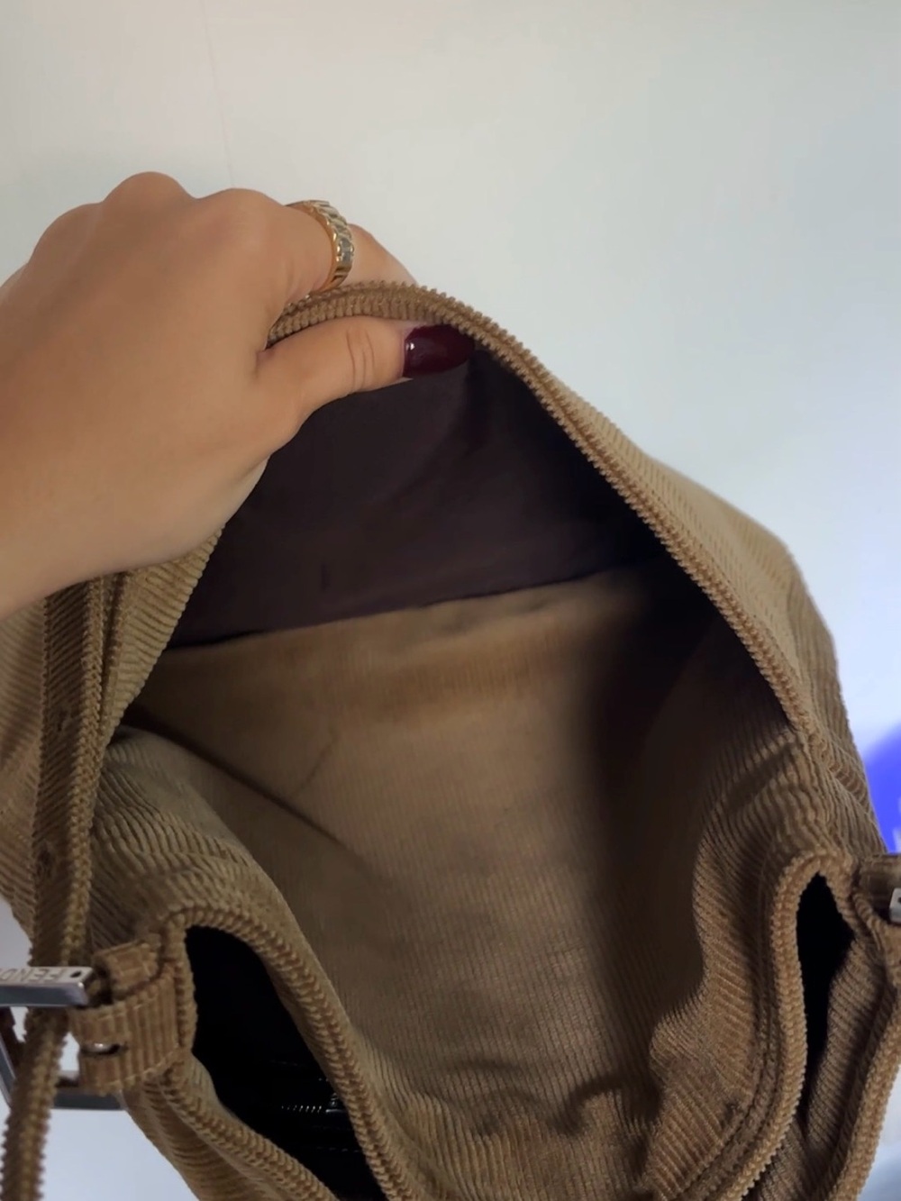 Vintage Fendi Brown Corduroy Shoulder Baguette - Picture 5 of 5